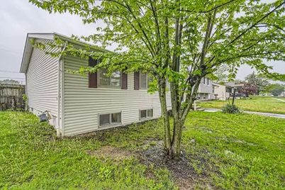 1833 Brookfield Road, Columbus, OH 43229 - Photo 2
