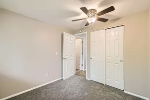1833 Brookfield Rd, Columbus, OH 43229 - Photo 18