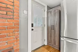 581 Lathrop St, Columbus, OH 43206 - Photo 8