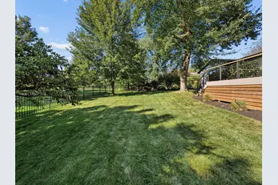 8039 Golfview Court, Columbus, OH 43235 - Photo 62