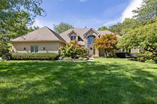 5412 Thornhill Ct, Grove City, OH 43123 - Photo 4