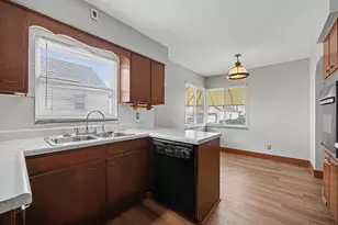 768 S Hague Ave, Columbus, OH 43204 - Photo 10