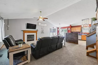 2162 Forestwind Drive, Grove City, OH 43123 - Photo 4