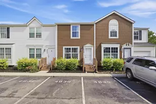 4830 Stoneybrook Blvd, Hilliard, OH 43026 - Photo 2