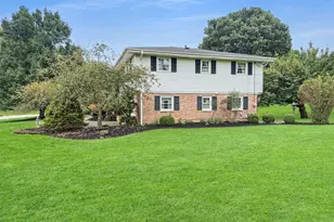 964 Bon Air Dr, Urbana, OH 43078 - Photo 4
