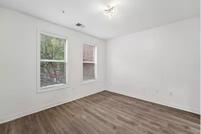 972 Perry Street #101, Columbus, OH 43215 - Photo 14