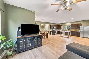 38 Buttercup Ct SW, Pataskala, OH 43062 - Photo 8