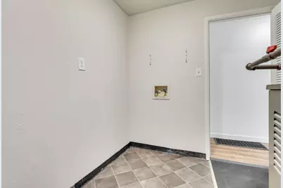 2360 Pontiac Street, Columbus, OH 43211 - Photo 40