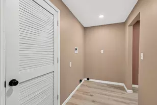 21093 Five Points Pike, Williamsport, OH 43164 - Photo 24