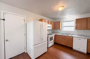 3841 Bay Village St, Columbus, OH 43232 - Photo 2