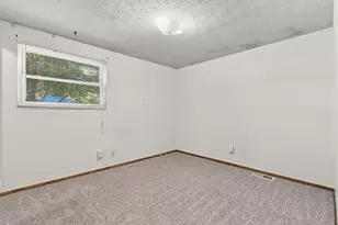 2255 Cardston Dr, Columbus, OH 43232 - Photo 22