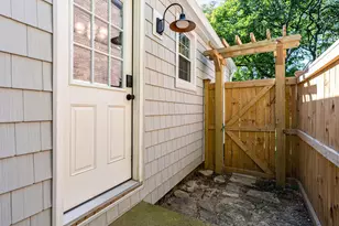 884 Vernon Rd, Columbus, OH 43209 - Photo 36