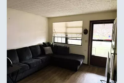 2673-2675 Blossom Avenue, Columbus, OH 43231 - Photo 2