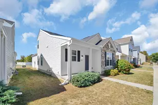 5621 Ellis Brook Dr, Dublin, OH 43016 - Photo 2