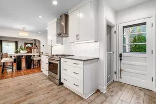994 W 2nd Ave, Columbus, OH 43212 - Photo 8
