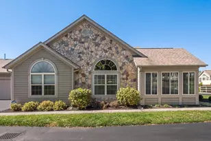 200 Jamie Lynn Cir, Pickerington, OH 43147 - Photo 2