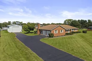 520 Rathmell Rd, Lockbourne, OH 43137 - Photo 1