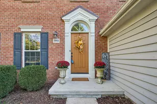 5995 Farmcreek Ct, Hilliard, OH 43026 - Photo 4