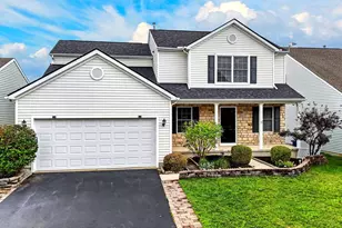 8839 Meadow Grass Ln, Lewis Center, OH 43035 - Photo 4