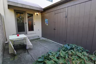 2313 McCauley Ct, Columbus, OH 43220 - Photo 18