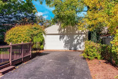 2212 Woodstock Road, Upper Arlington, OH 43221 - Photo 2