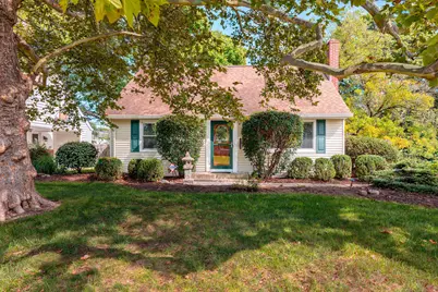 2212 Woodstock Road, Upper Arlington, OH 43221 - Photo 1