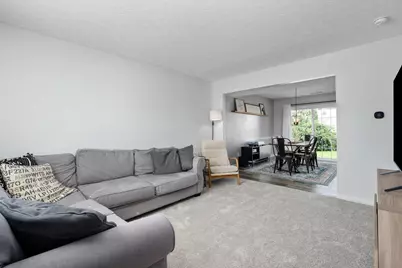 1380 Celtic Drive, Pataskala, OH 43062 - Photo 4
