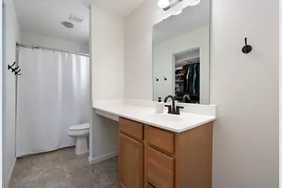 1380 Celtic Drive, Pataskala, OH 43062 - Photo 16