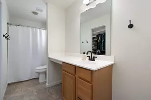 1380 Celtic Dr, Pataskala, OH 43062 - Photo 16