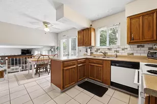 11764 Village Way Dr, Pickerington, OH 43147 - Photo 12