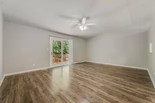 3752 Cypress Creek Dr, Columbus, OH 43228 - Photo 2
