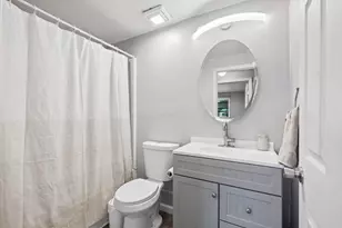 809 Maurine Dr, Columbus, OH 43228 - Photo 14