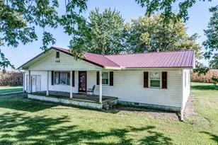 142 Heath Ln, New Holland, OH 43145 - Photo 6