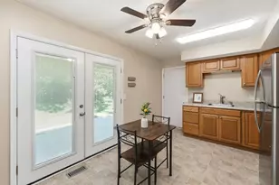 3039 Lynn Haven St, Springfield, OH 45503 - Photo 6