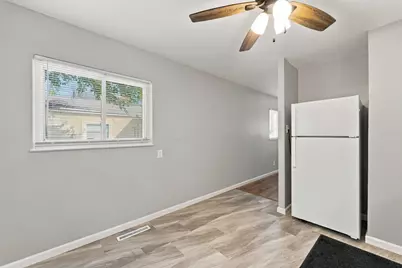 3049 Durham Drive, Columbus, OH 43207 - Photo 8