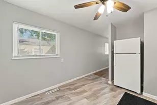 3049 Durham Dr, Columbus, OH 43207 - Photo 8