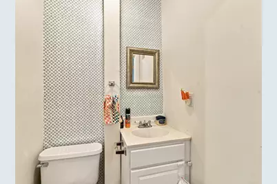 1102 Mt Pleasant Avenue, Columbus, OH 43201 - Photo 4