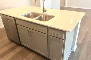 6322 Marinelli Dr S, Columbus, OH 43228 - Photo 18