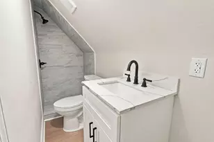 396 Clarendon Ave, Columbus, OH 43223 - Photo 30