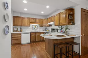 316 E Markison Ave, Columbus, OH 43207 - Photo 10