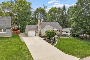 159 Pinney Dr, Worthington, OH 43085 - Photo 2