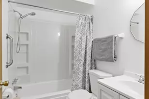 1155 Saling Dr, Columbus, OH 43229 - Photo 14