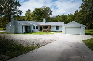 10618 Riverside Dr, Powell, OH 43065 - Photo 1