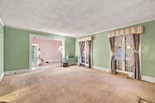 1819 Franklin Park S, Columbus, OH 43205 - Photo 10