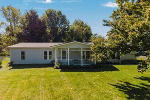 6967 Hollow Rd SW, Pataskala, OH 43062 - Photo 2