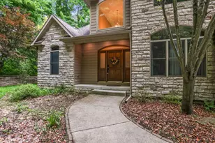 256 Pinehurst Dr, Granville, OH 43023 - Photo 1