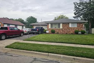 5494 Parkville St, Columbus, OH 43229 - Photo 2