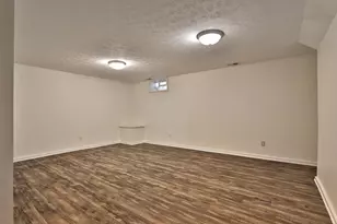 160 Glen Cir, Worthington, OH 43085 - Photo 38