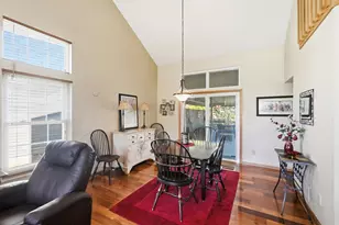1564 Whitcombe Way, Columbus, OH 43228 - Photo 6