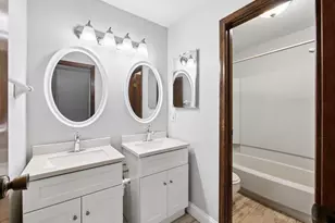 365 Halsbury Cir, Columbus, OH 43230 - Photo 34